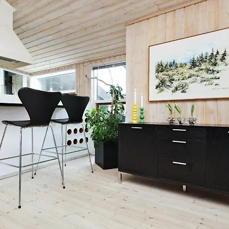 Modern Holiday In Juelsminde Near The Sea